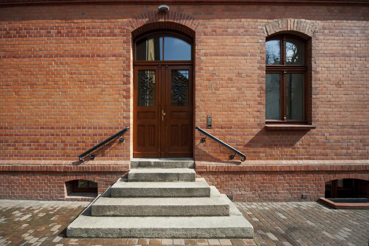 Przestronny Apartament Very Berry W Poznaniu Z Dwiema Sypialniami By Noclegi Renters Poznań Exterior foto